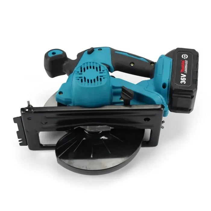 Акумуляторна циркулярна пила Makita DHS680Z (36V, 6Ah) — циркулярка Макіта